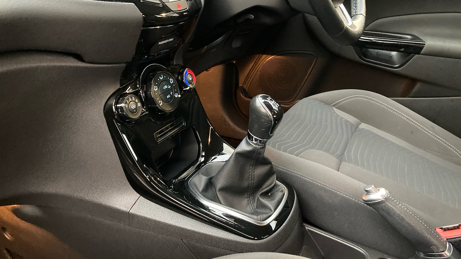 Used Ford Fiesta 2017 for sale - 77023356: Photo 13