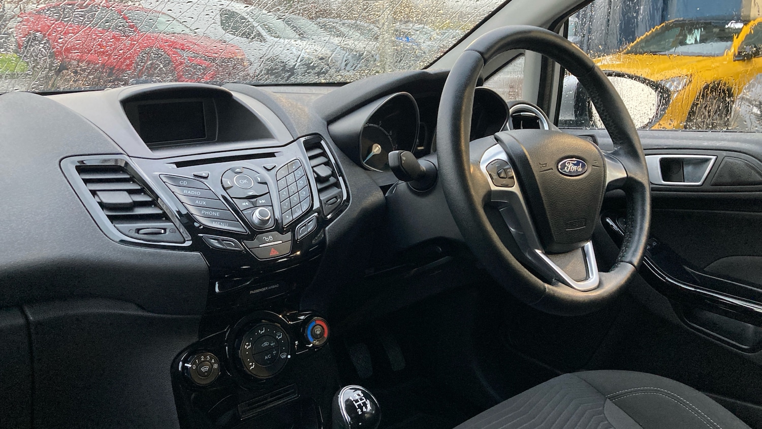 Used Ford Fiesta 2017 for sale - 77023356: Photo 9