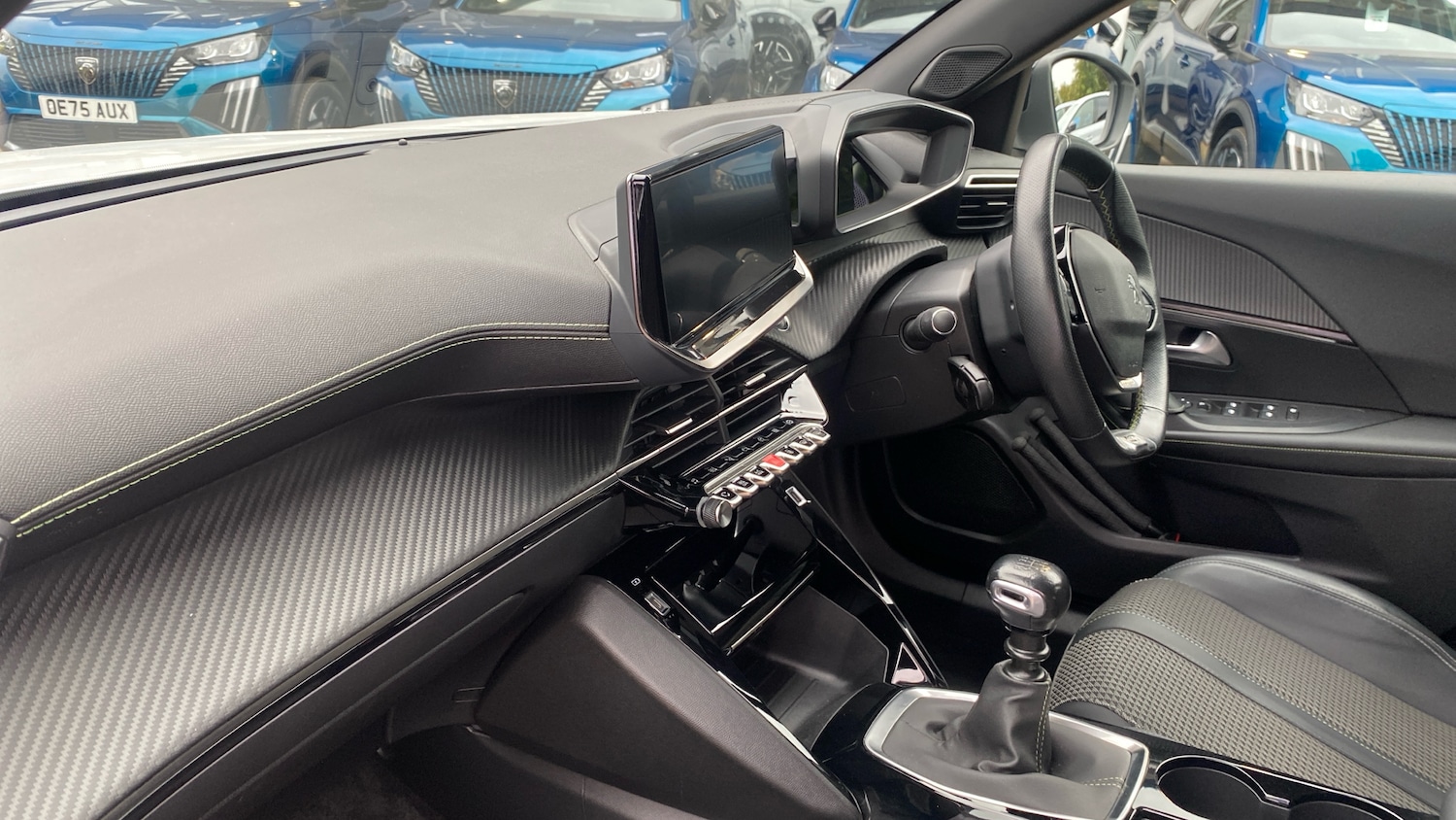 Used Peugeot 2008 2022 for sale - 76299716: Photo 9