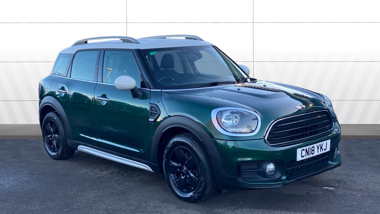 Used MINI Countryman 2018 for sale - 76637634: Photo 1