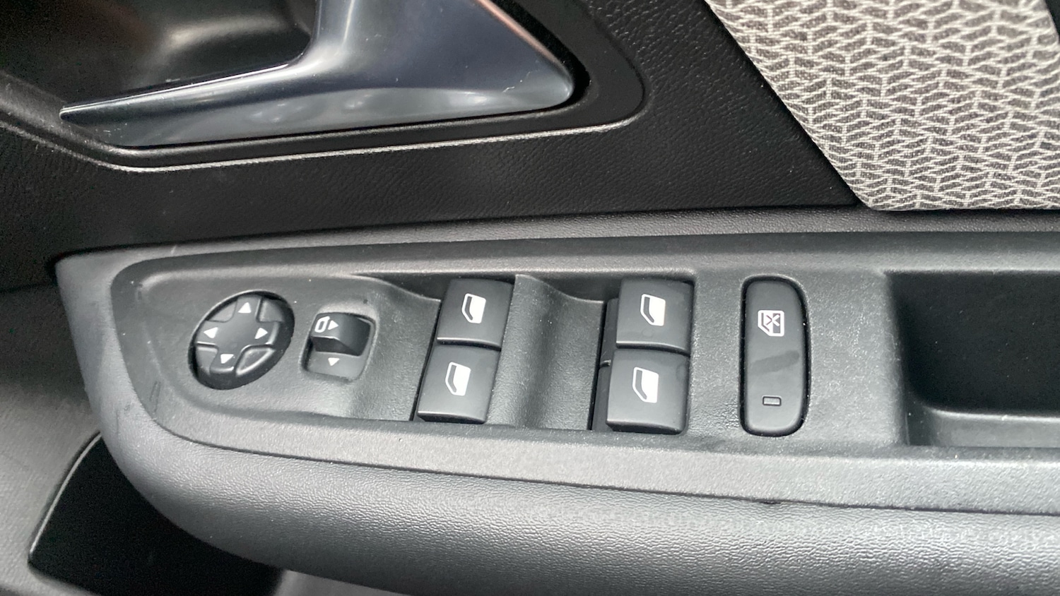 Used Citroen C4 2022 for sale - 76780039: Photo 23