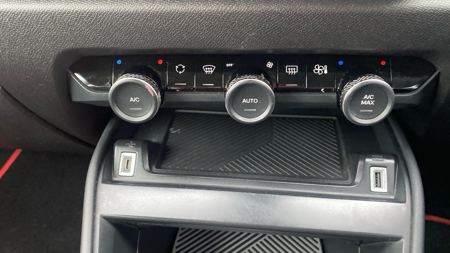 Used Citroen C4 2022 for sale - 76780039: Photo 24