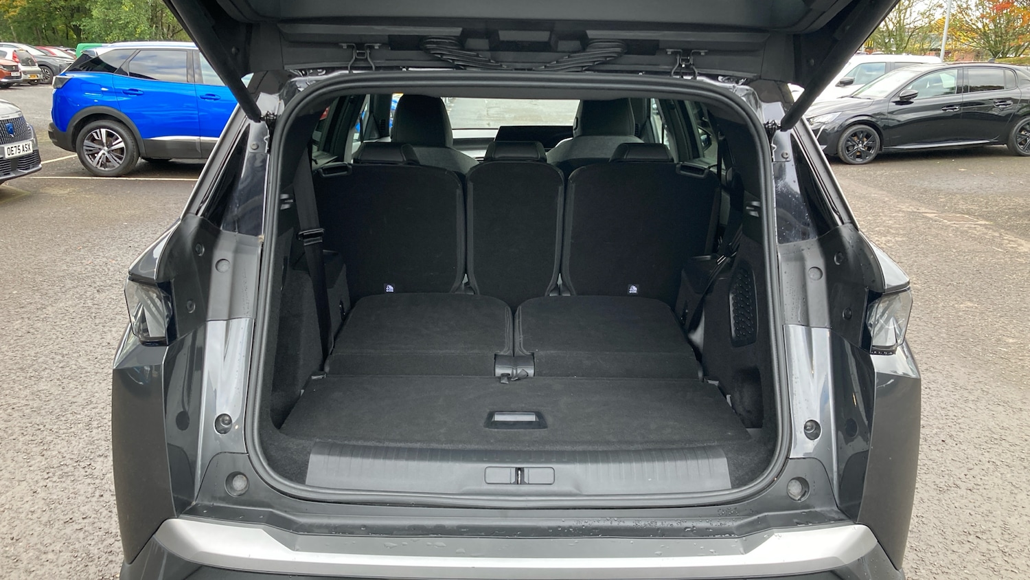 Used Peugeot 5008 2025 for sale - 76299709: Photo 4