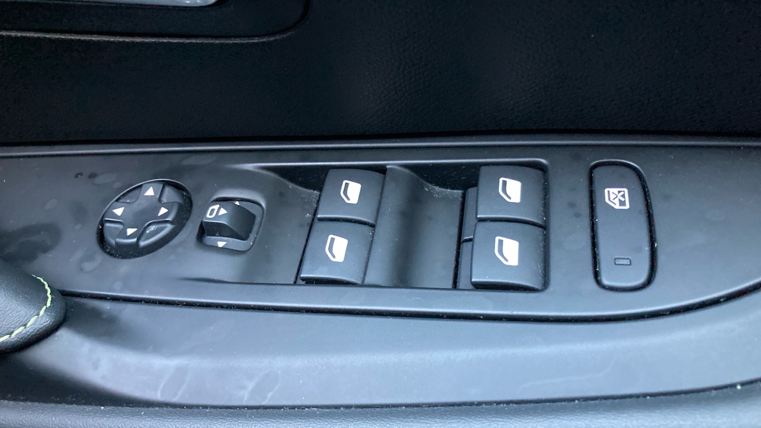 Used Peugeot 208 2023 for sale - 77129428: Photo 29