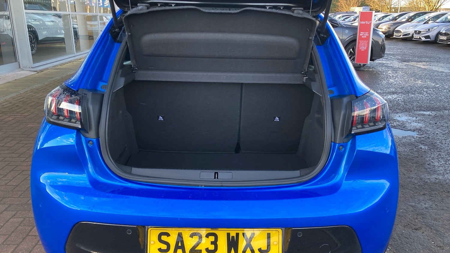 Used Peugeot 208 2023 for sale - 77129428: Photo 4