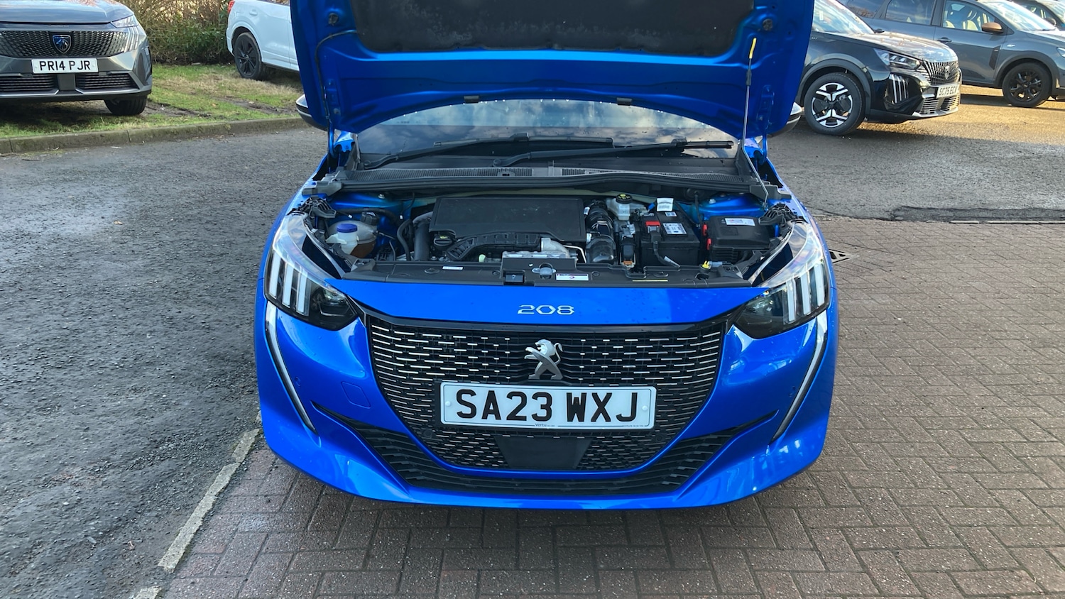 Used Peugeot 208 2023 for sale - 77129428: Photo 8