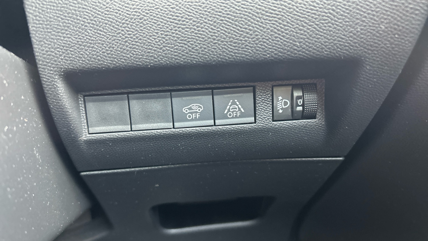 Used Peugeot 208 2023 for sale - 77325988: Photo 29