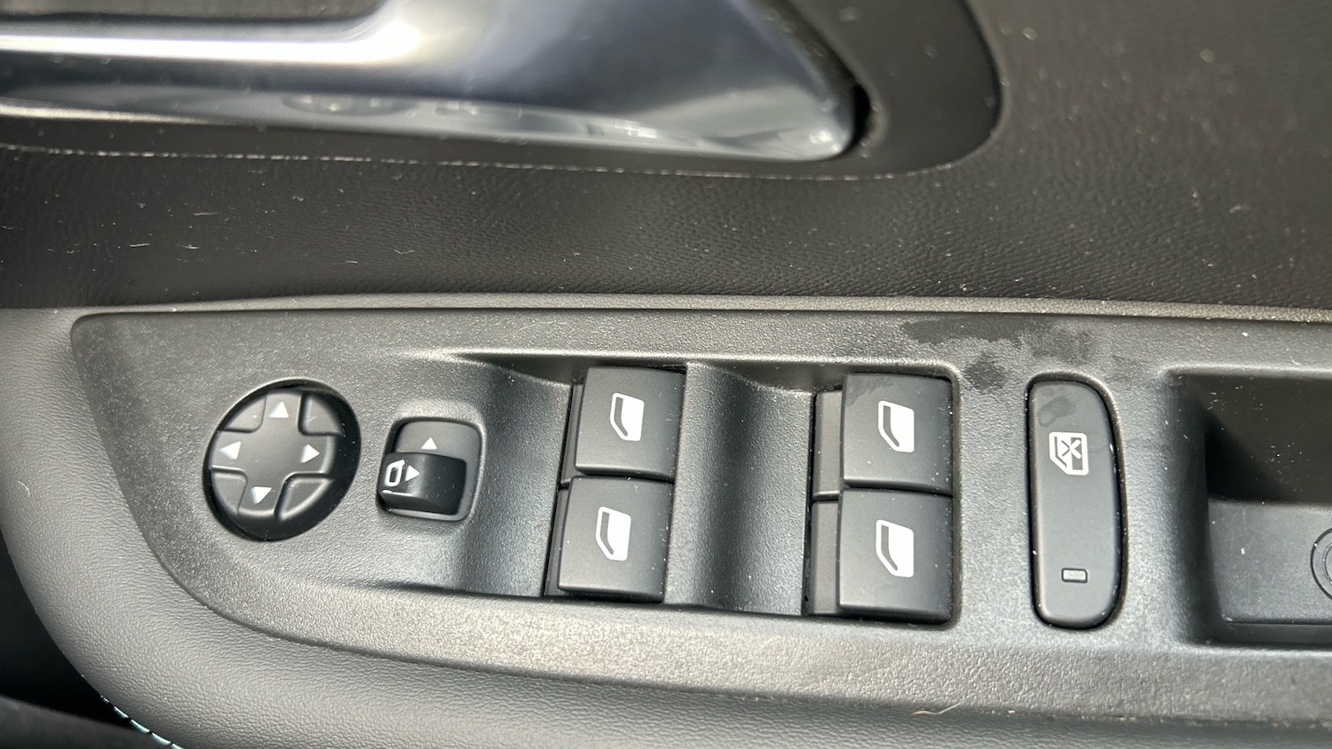 Used Peugeot 208 2023 for sale - 77325988: Photo 30