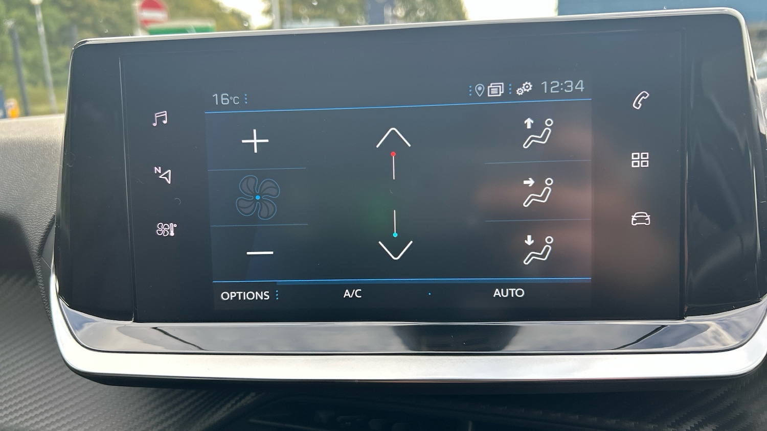 Used Peugeot 208 2023 for sale - 77325988: Photo 32