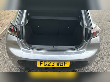 Used Peugeot 208 2023 for sale - 77325988: Photo