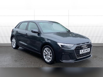 Used Audi A1 2019 for sale - 76156512: Photo