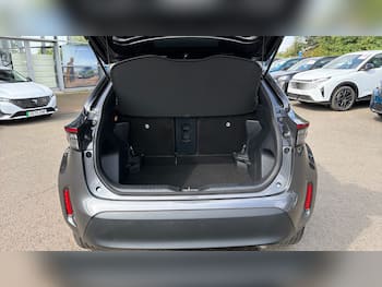 Used Toyota Yaris Cross 2023 for sale - 79665119: Photo