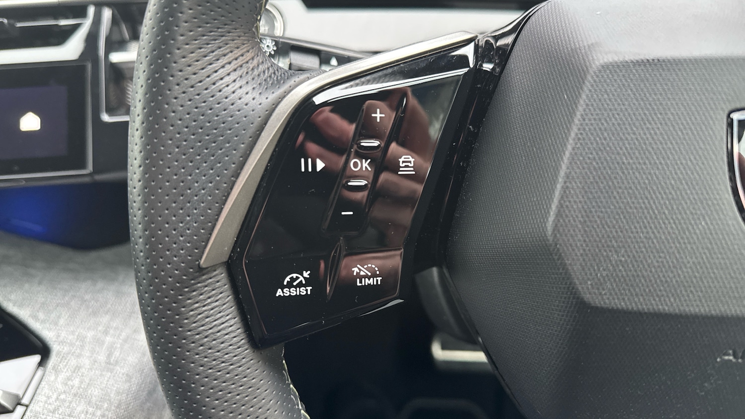 Used Peugeot 3008 2025 for sale - 76807431: Photo 28