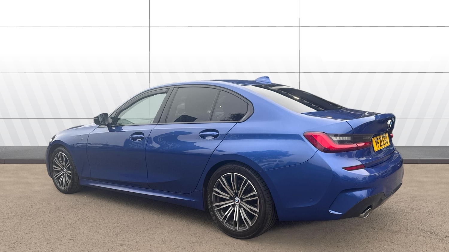 Used BMW 3 Series 2021 for sale - 76277082: Photo 2