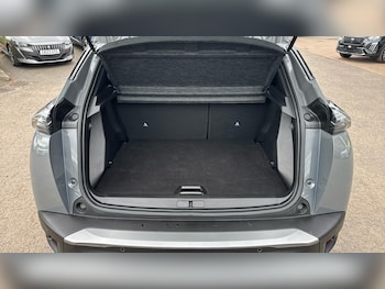 Used Peugeot 2008 2024 for sale - 78581959: Photo