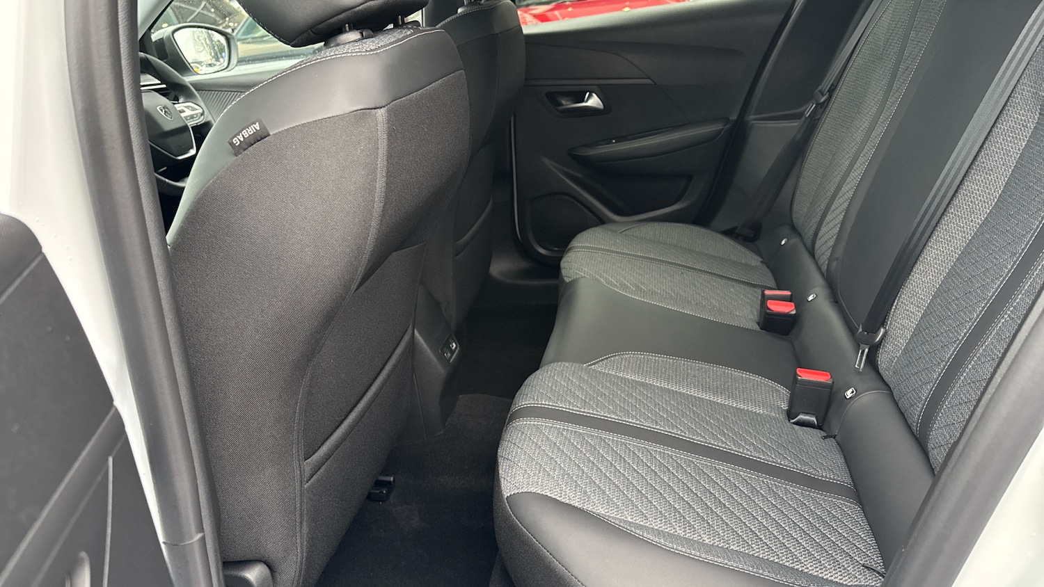 Used Peugeot 208 2025 for sale - 77023913: Photo 16