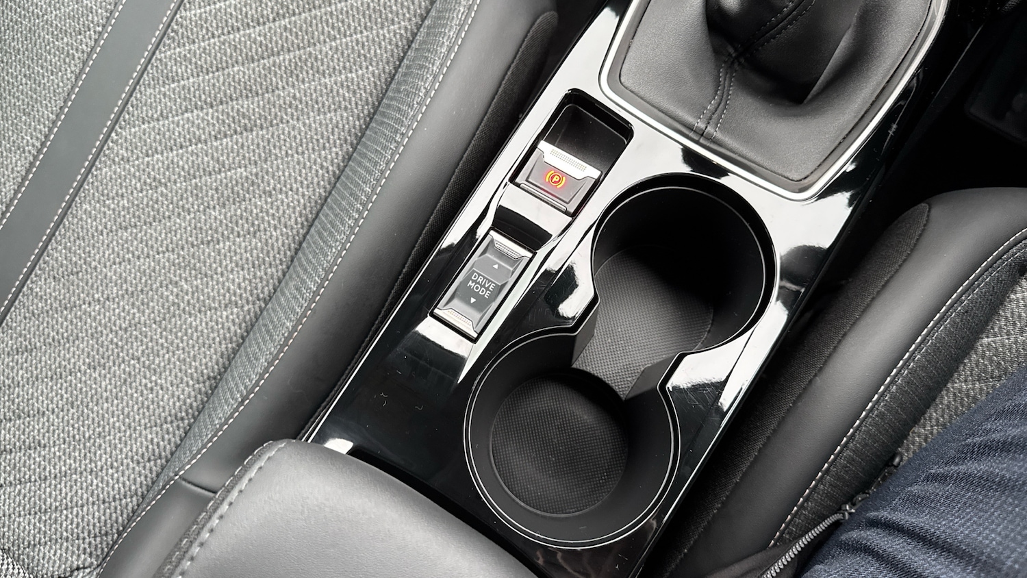 Used Peugeot 208 2025 for sale - 77023913: Photo 35