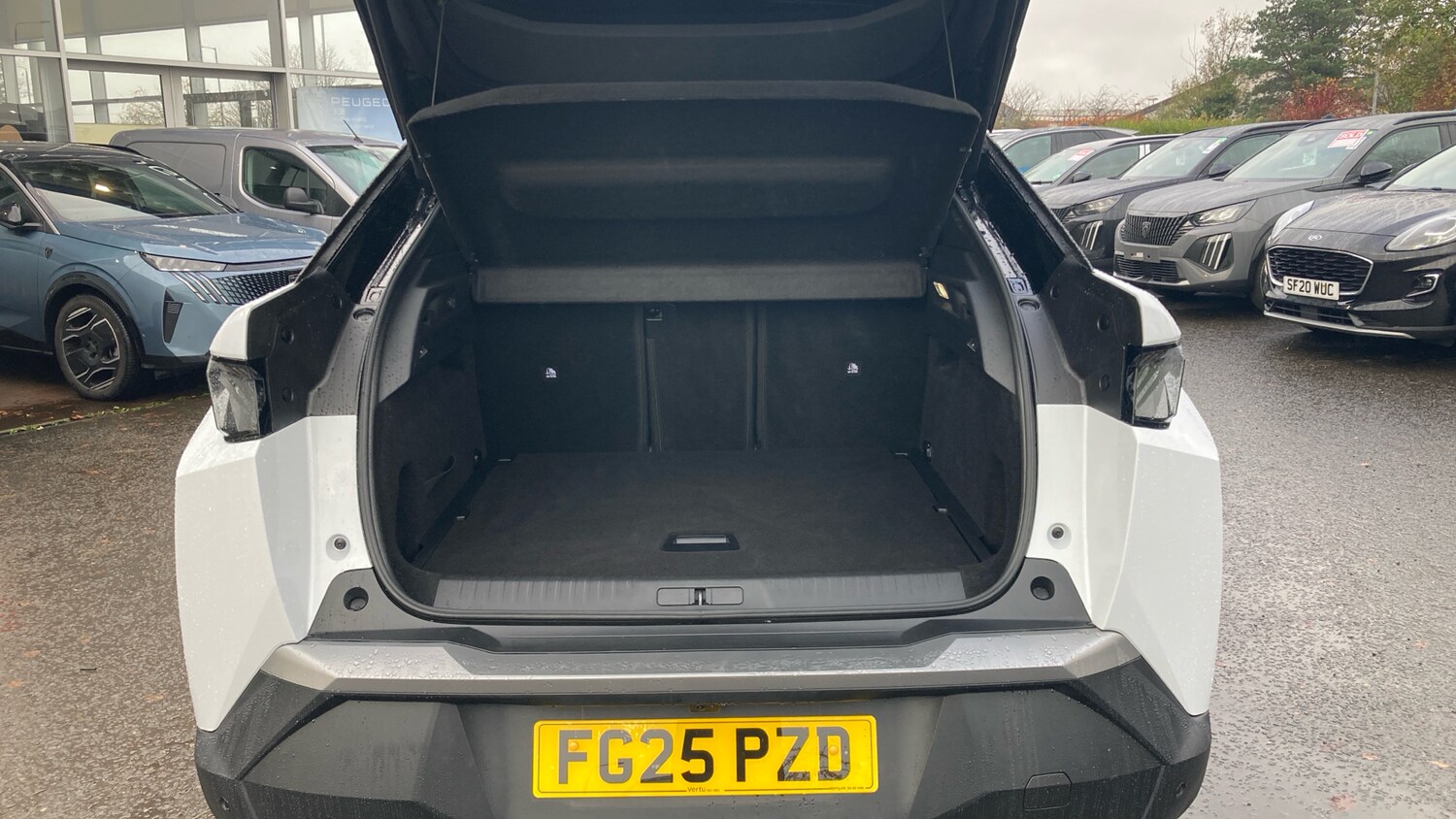 Used Peugeot 3008 2025 for sale - 76508012: Photo 4