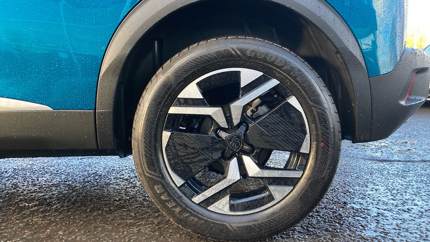 Used Peugeot 2008 2025 for sale - 76684009: Photo 7