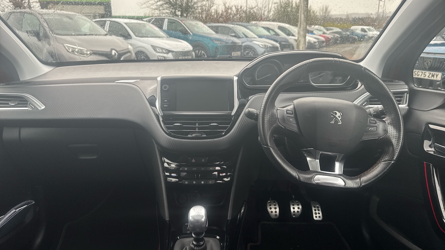 Used Peugeot 2008 2018 for sale - 76719944: Photo 10