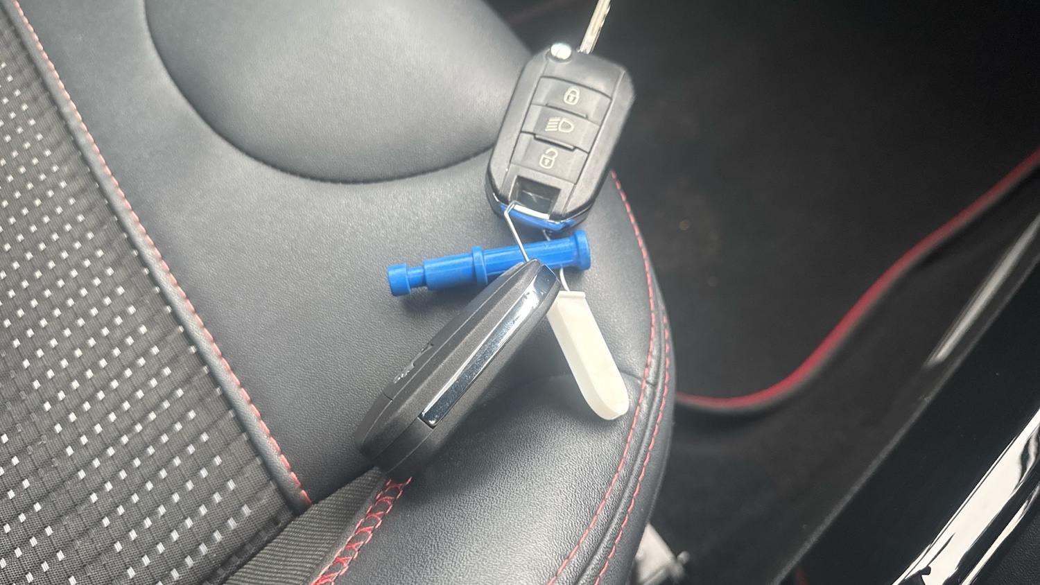 Used Peugeot 2008 2018 for sale - 76719944: Photo 20