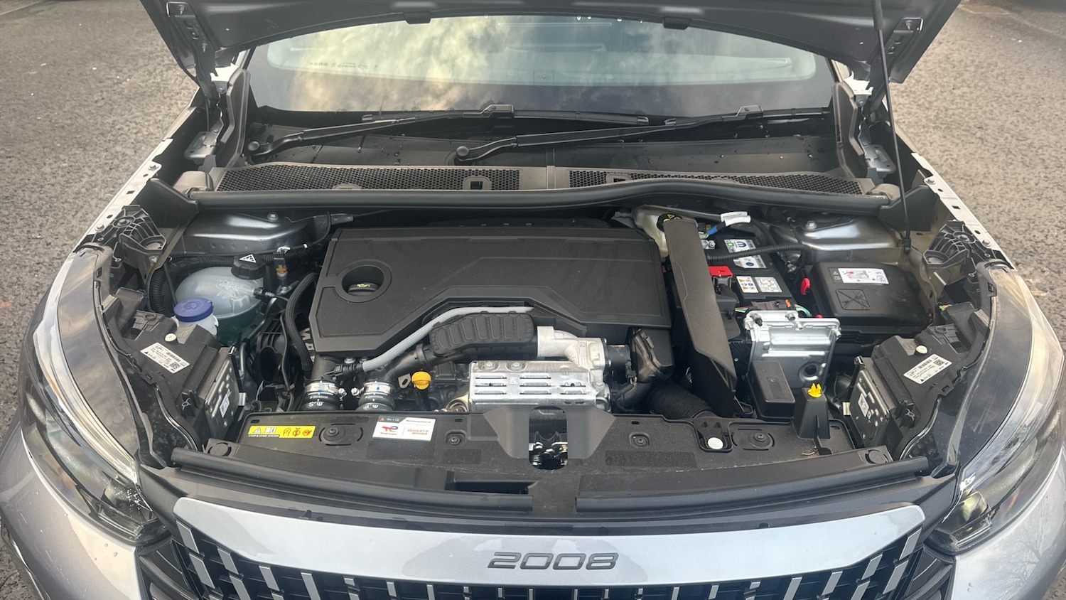 Used Peugeot 2008 2025 for sale - 76907646: Photo 8