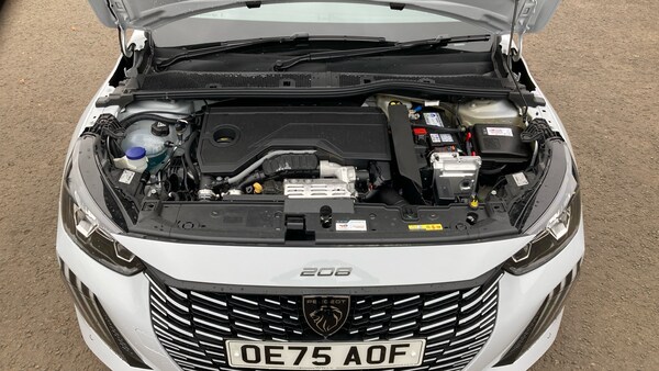 Used Peugeot 208 2025 for sale - 76220663: Photo 8