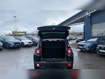 Used Jeep Renegade 2023 for sale - 78105455: Photo