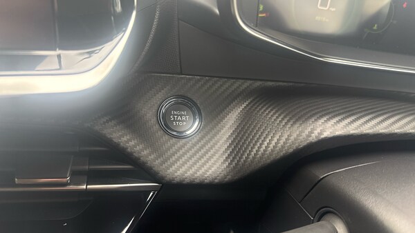 Used Peugeot 2008 2023 for sale - 76157058: Photo 27