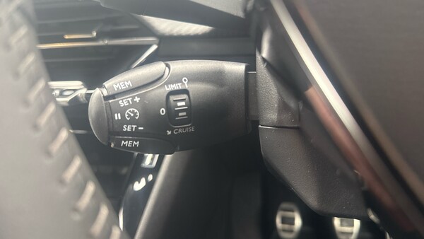 Used Peugeot 2008 2023 for sale - 76157058: Photo 29