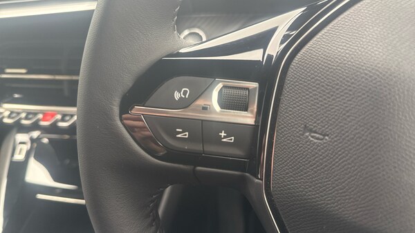 Used Peugeot 2008 2023 for sale - 76157058: Photo 30