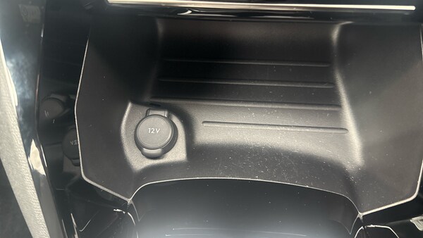Used Peugeot 2008 2023 for sale - 76157058: Photo 38