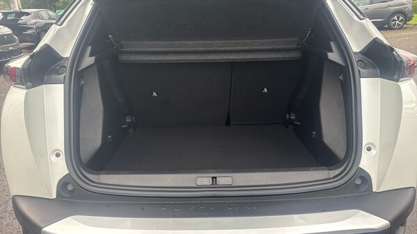 Used Peugeot 2008 2023 for sale - 76157058: Photo 4