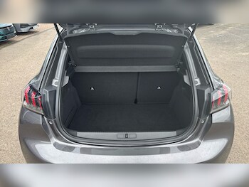 Used Peugeot 208 2023 for sale - 77453009: Photo