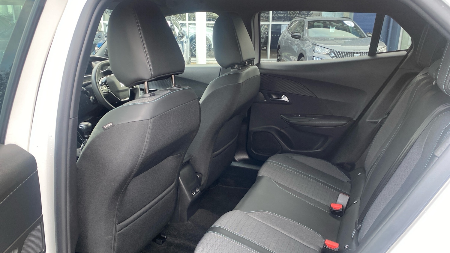 Used Peugeot 2008 2023 for sale - 76493669: Photo 16