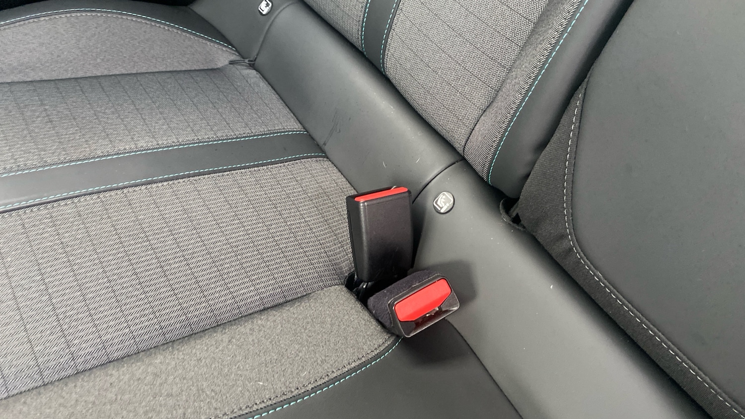 Used Peugeot 2008 2023 for sale - 76493669: Photo 17