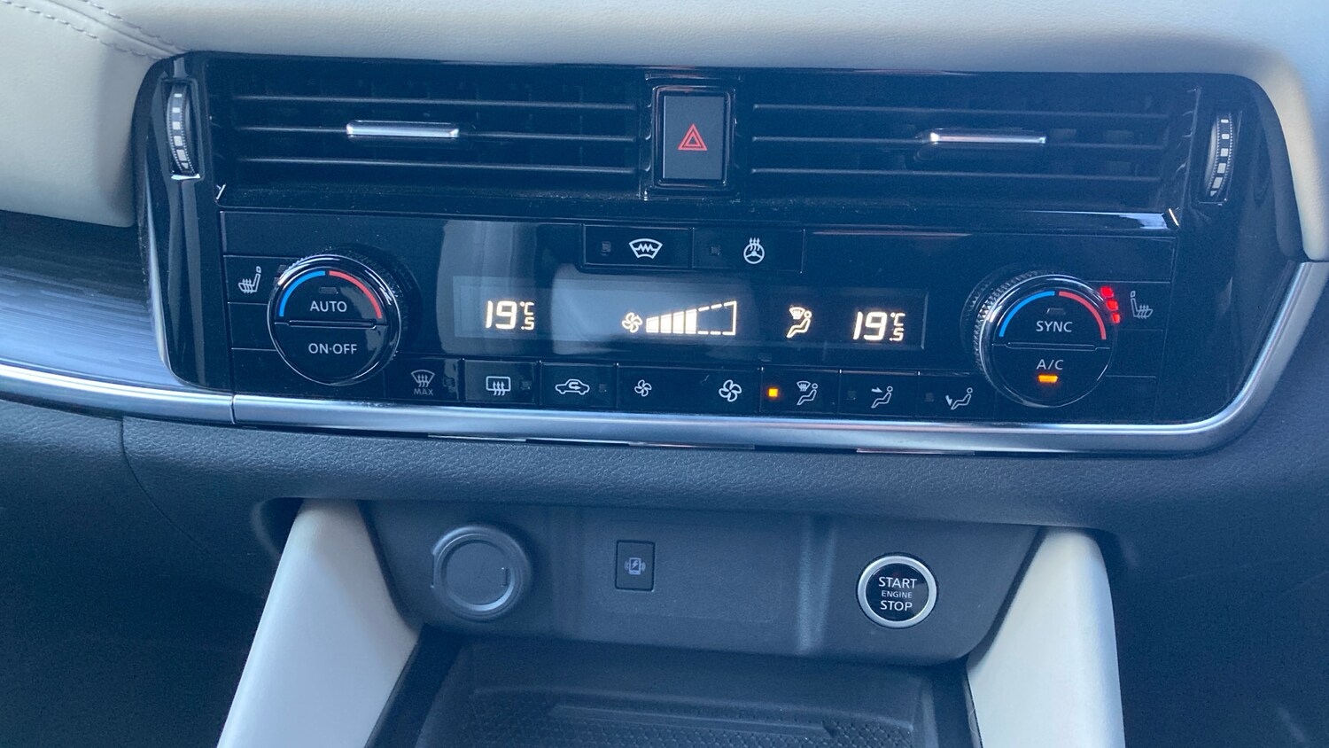 Used Nissan Qashqai 2022 for sale - 76554891: Photo 28