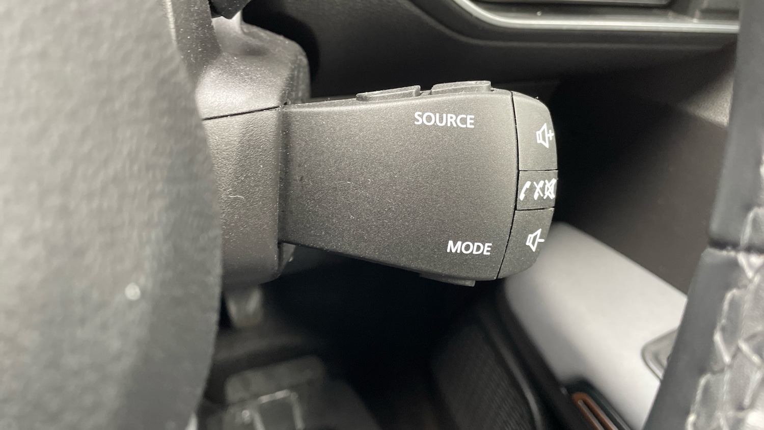 Used Dacia Jogger 2024 for sale - 76766787: Photo 28