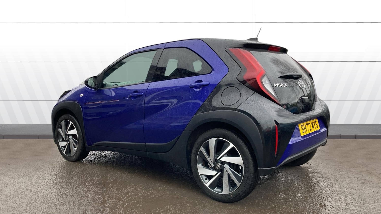 Used Toyota Aygo X 2022 for sale - 77247233: Photo 2