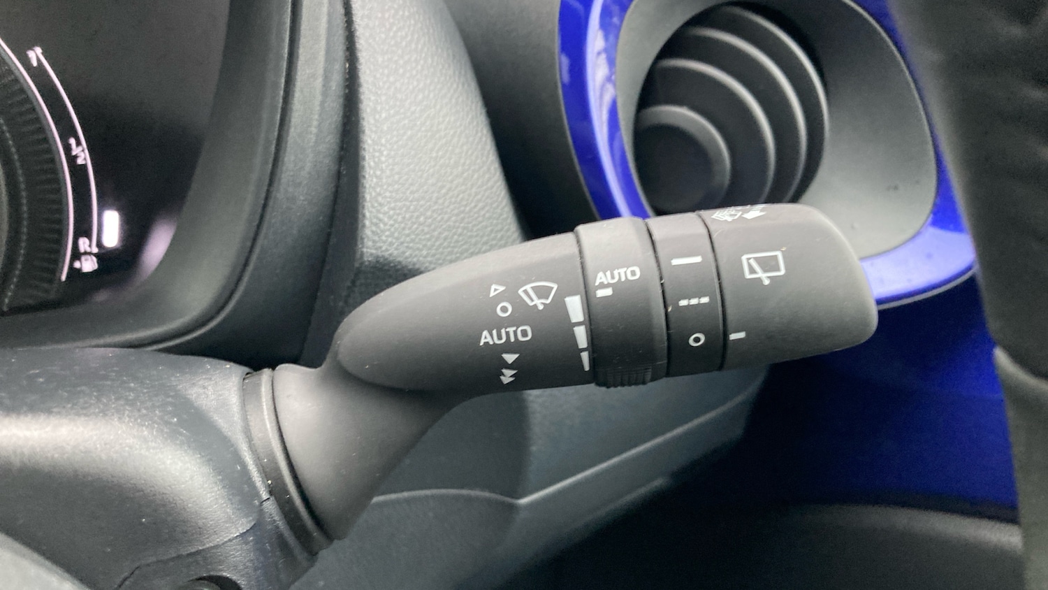 Used Toyota Aygo X 2022 for sale - 77247233: Photo 24