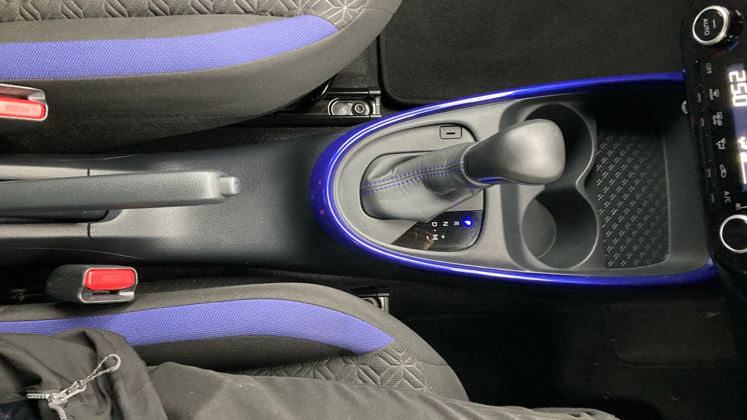 Used Toyota Aygo X 2022 for sale - 77247233: Photo 44