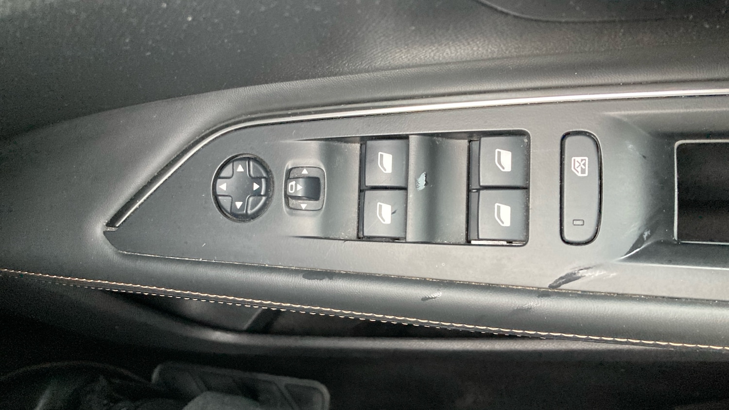 Used Peugeot 3008 2017 for sale - 76694734: Photo 21