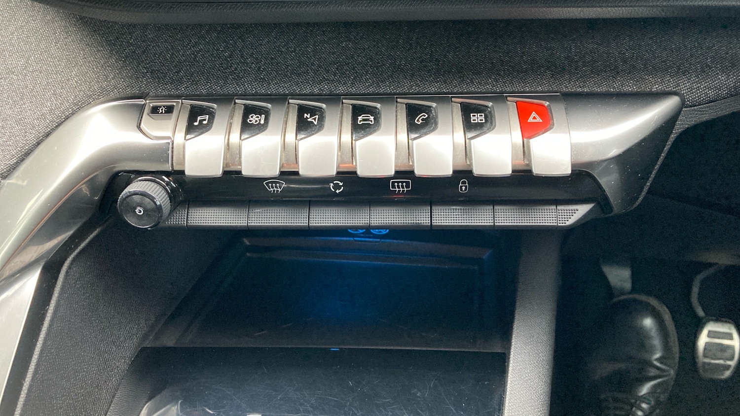 Used Peugeot 3008 2017 for sale - 76694734: Photo 34