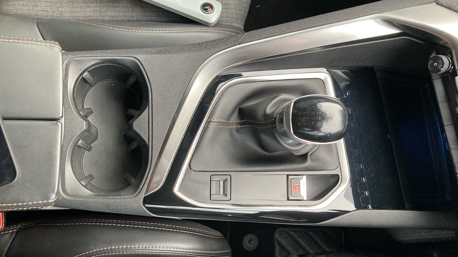 Used Peugeot 3008 2017 for sale - 76694734: Photo 39