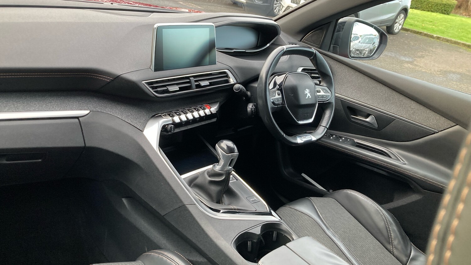 Used Peugeot 3008 2017 for sale - 76694734: Photo 9