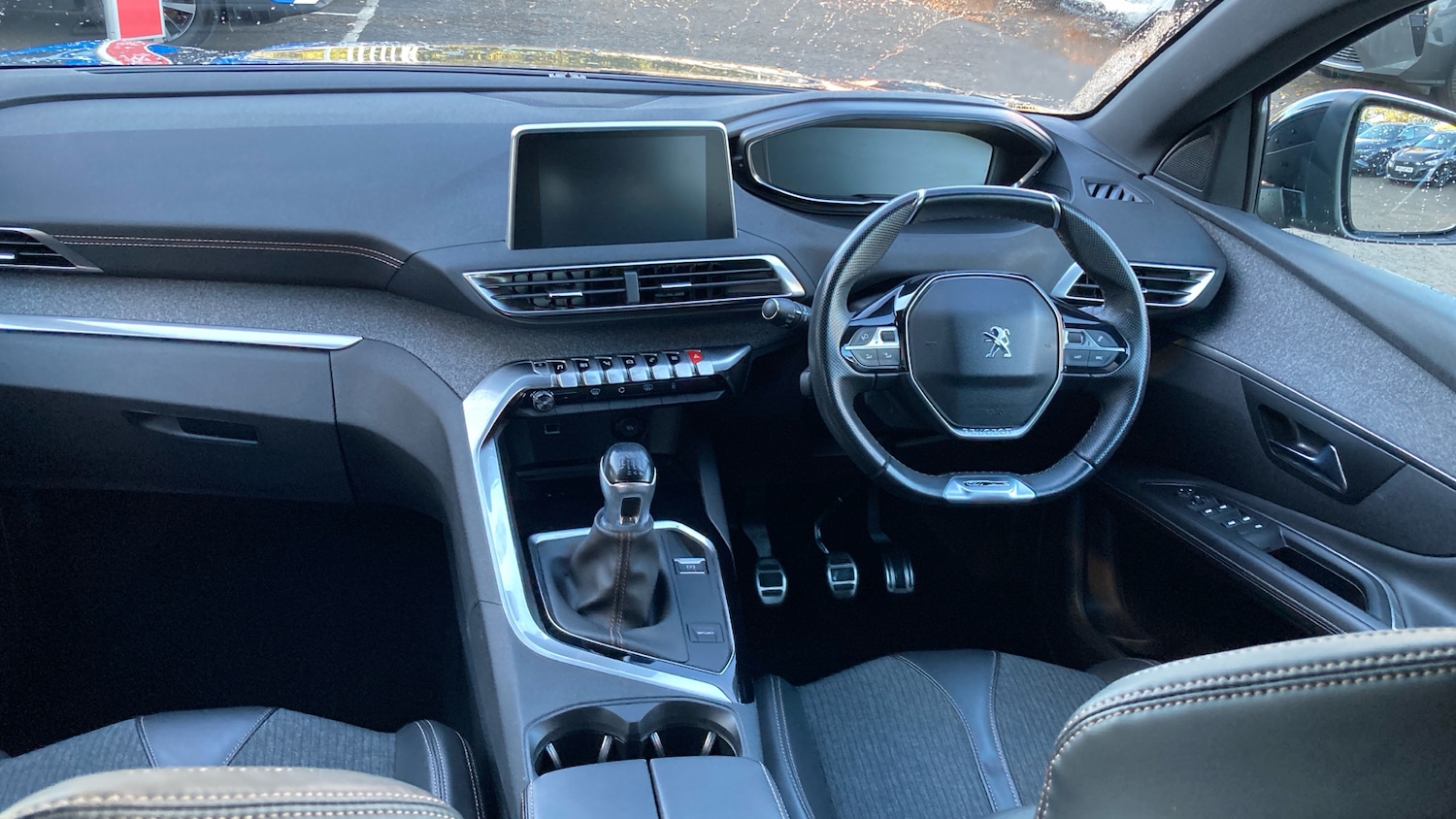 Used Peugeot 3008 2018 for sale - 76393931: Photo 10