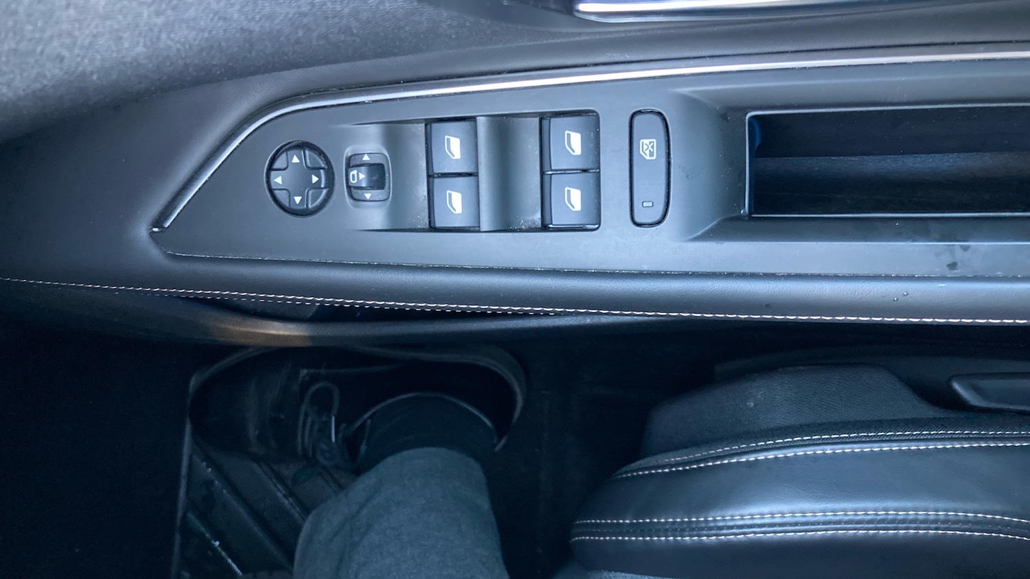 Used Peugeot 3008 2018 for sale - 76393931: Photo 21