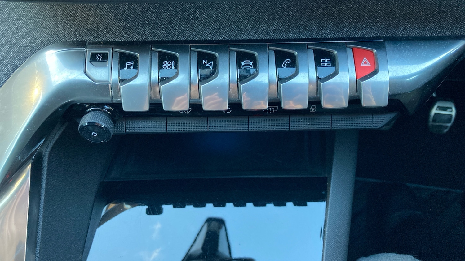 Used Peugeot 3008 2018 for sale - 76393931: Photo 37