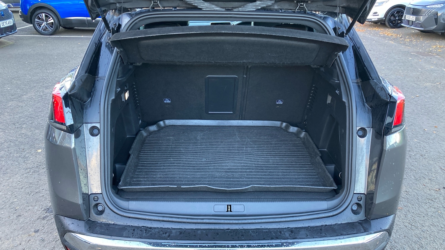 Used Peugeot 3008 2018 for sale - 76393931: Photo 4