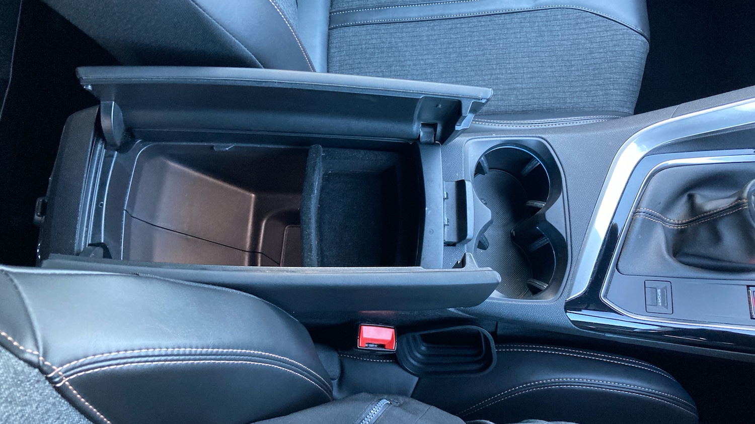 Used Peugeot 3008 2018 for sale - 76393931: Photo 43